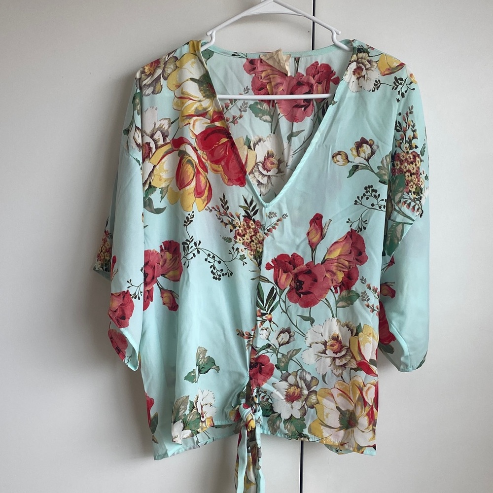 Floral V-Neck Blouse